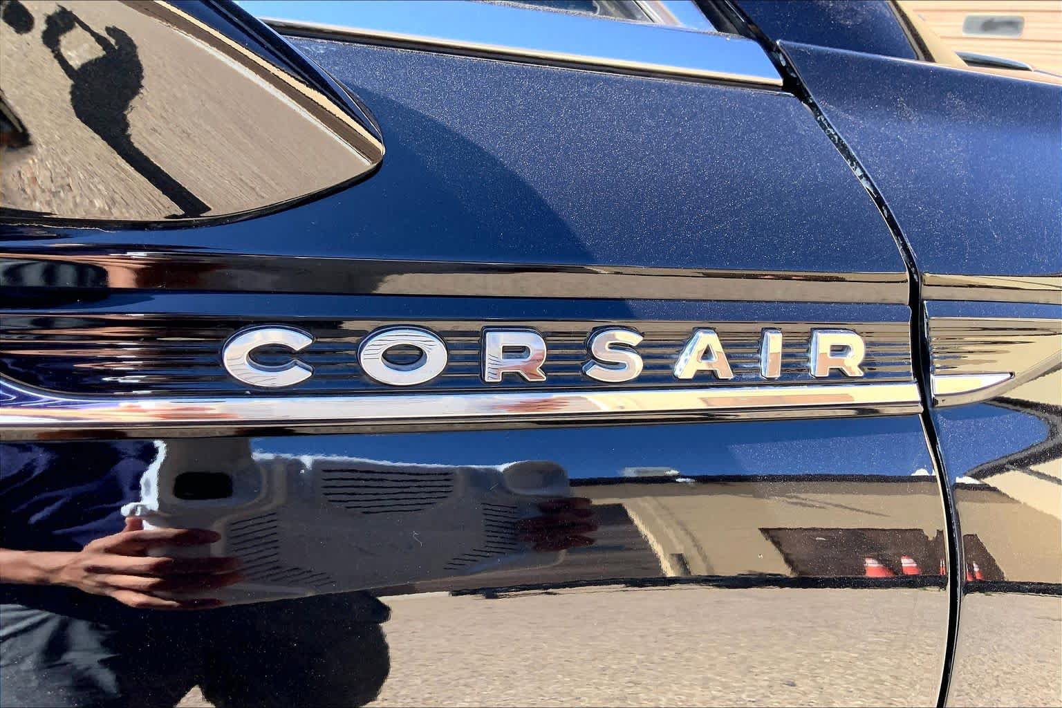 Used 2021 Lincoln Corsair Reserve w/ Equipment Group 201A FWD image 10