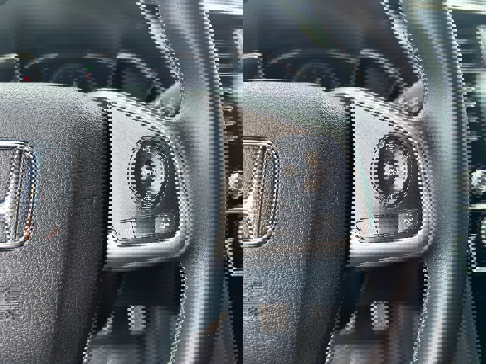 Used 2020 Honda Civic Sport image 31