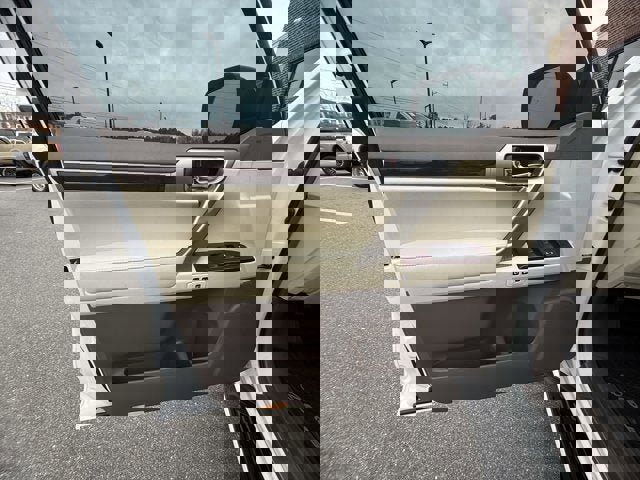 Used 2015 Lexus GX 460 Luxury image 19