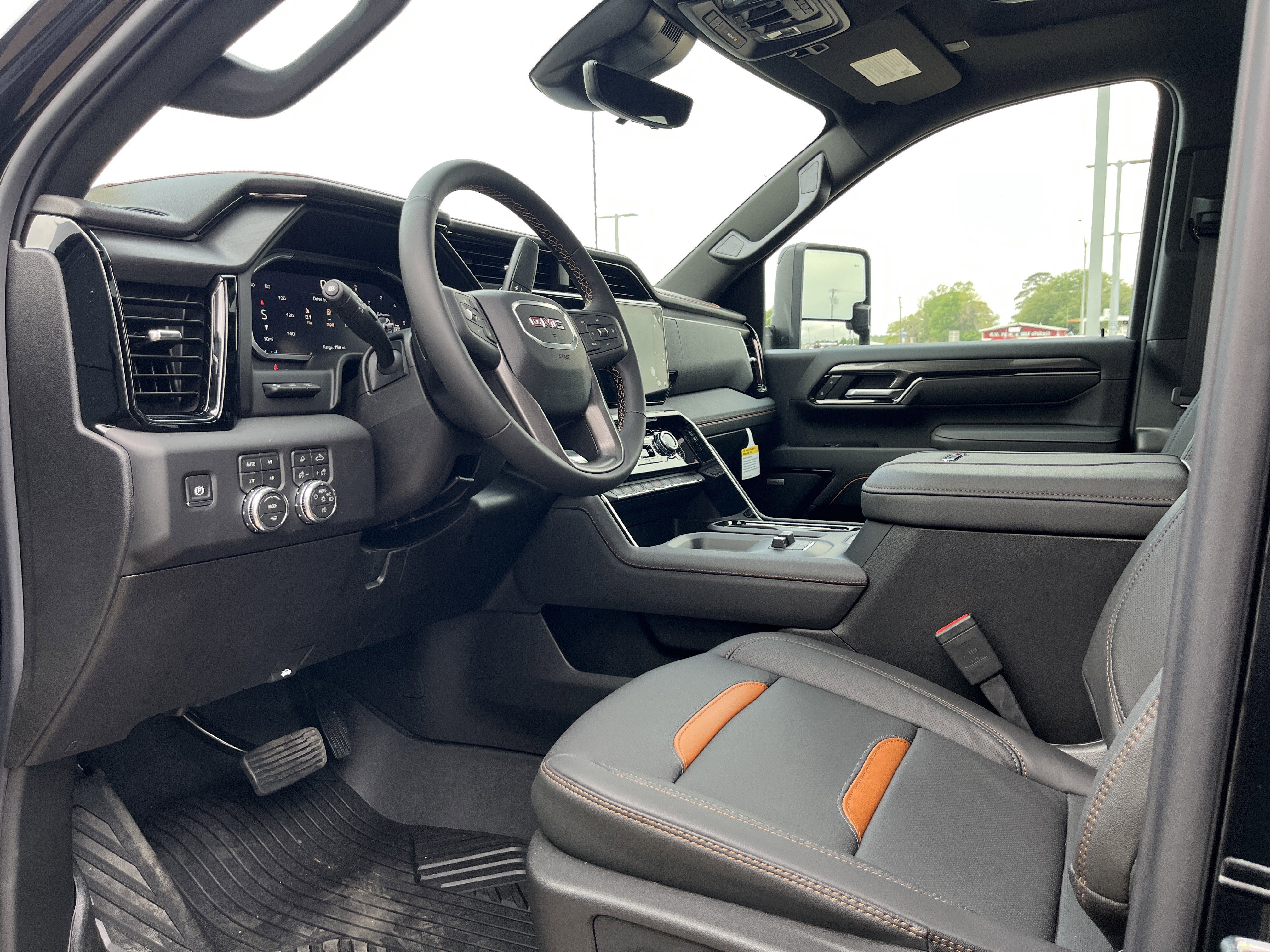 New 2026 GMC Sierra 2500 AT4 w/ AT4 Premium Plus Package image 8