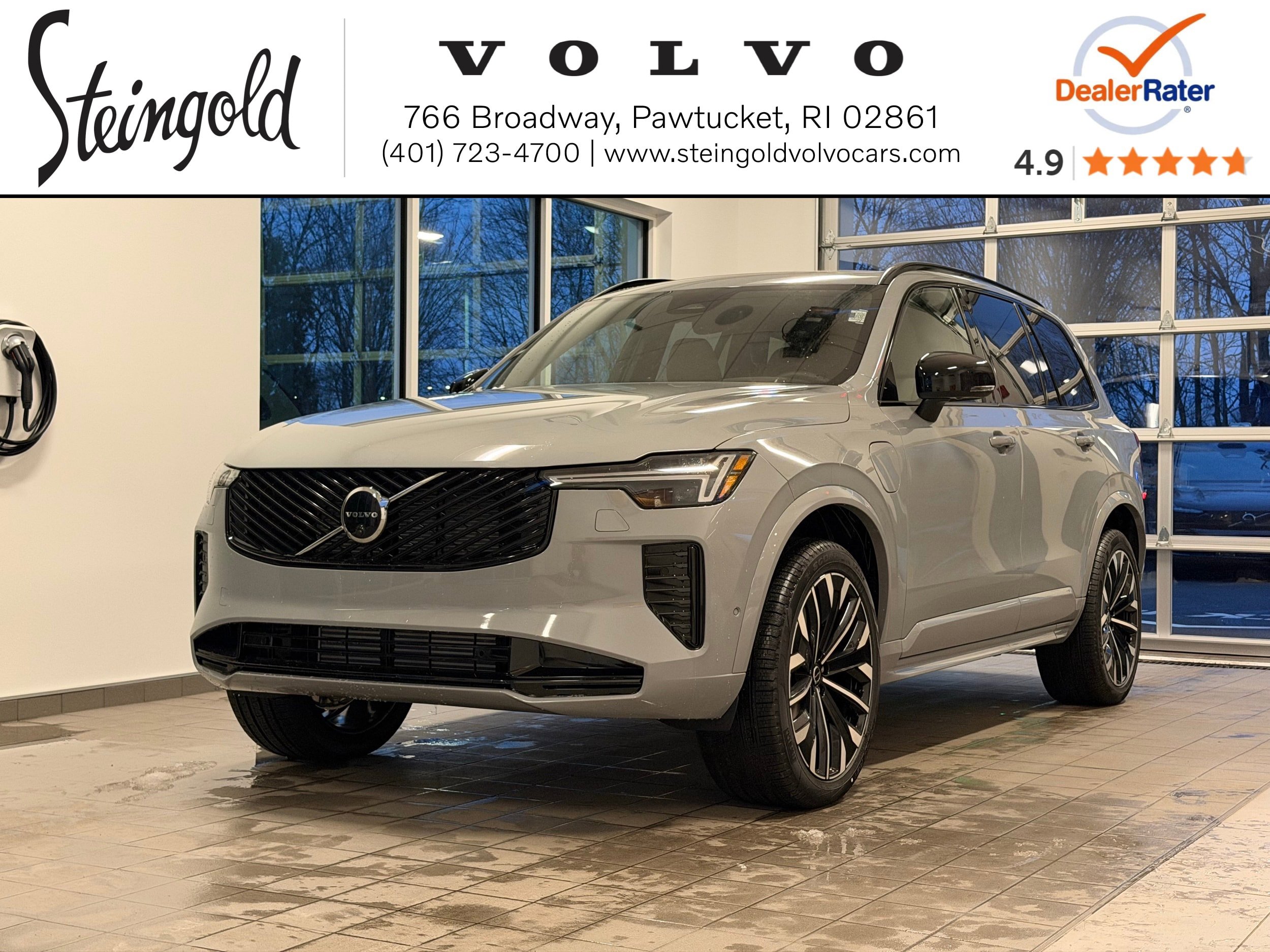 New 2026 Volvo XC90 T8 Ultra w/ Protection Package