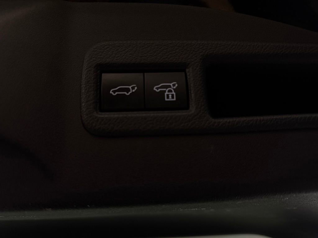 Used 2023 Subaru Solterra AWD image 30