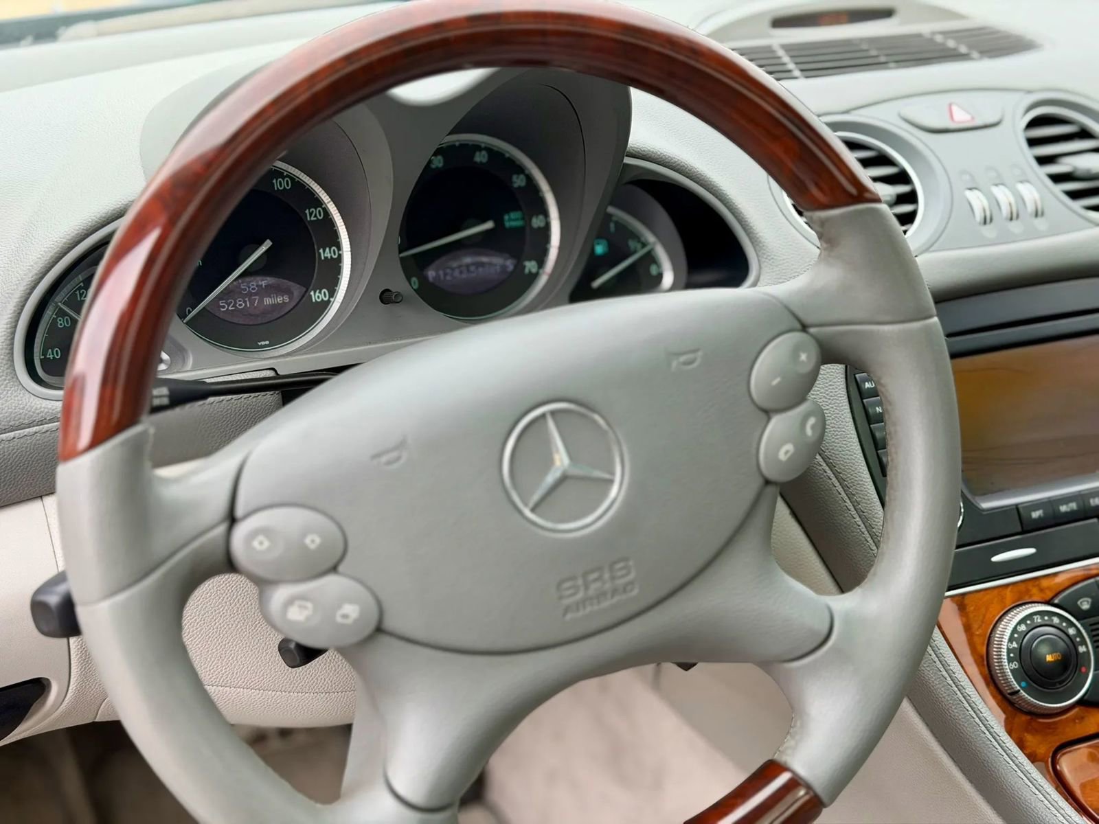 Used 2006 Mercedes-Benz SL 500 image 22