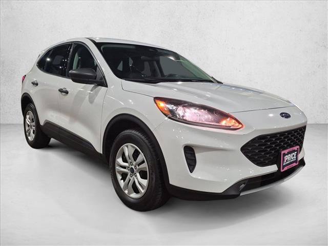 Certified 2022 Ford Escape S AWD/4WD image 3