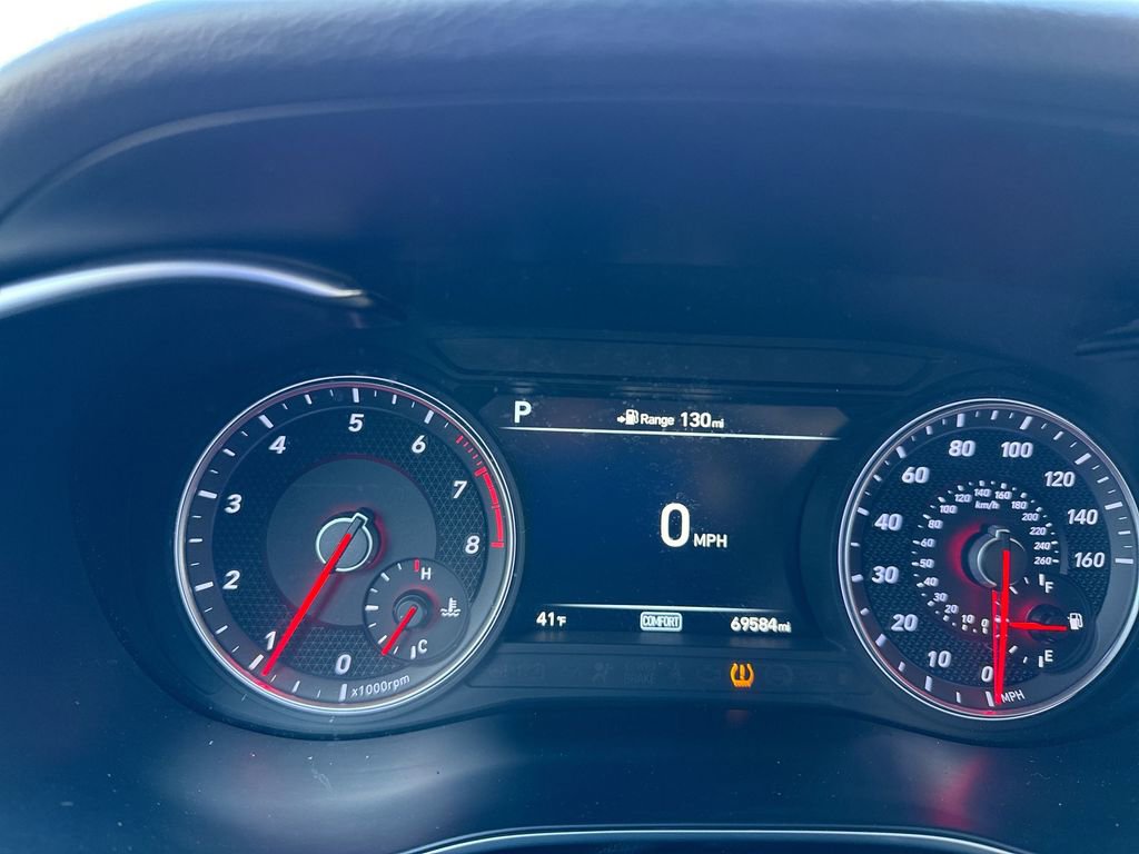 Used 2019 Genesis G70 2.0T Advanced image 10