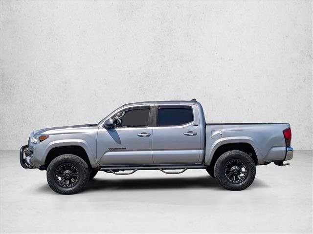 Used 2020 Toyota Tacoma SR5 RWD image 8