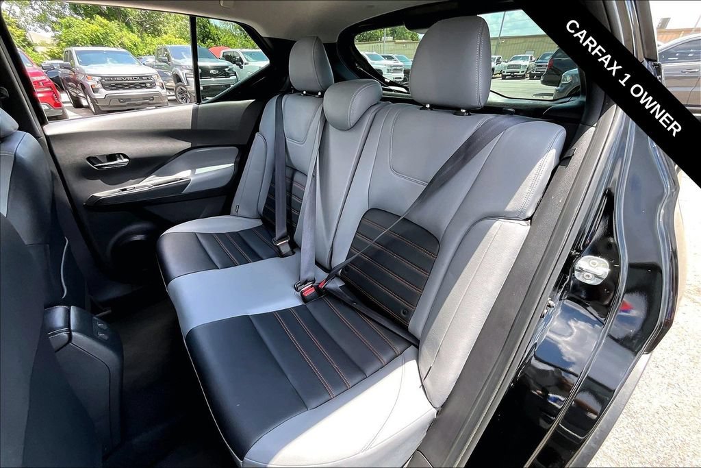Used 2023 Nissan Kicks SR w/ SR Premium Package FWD image 21