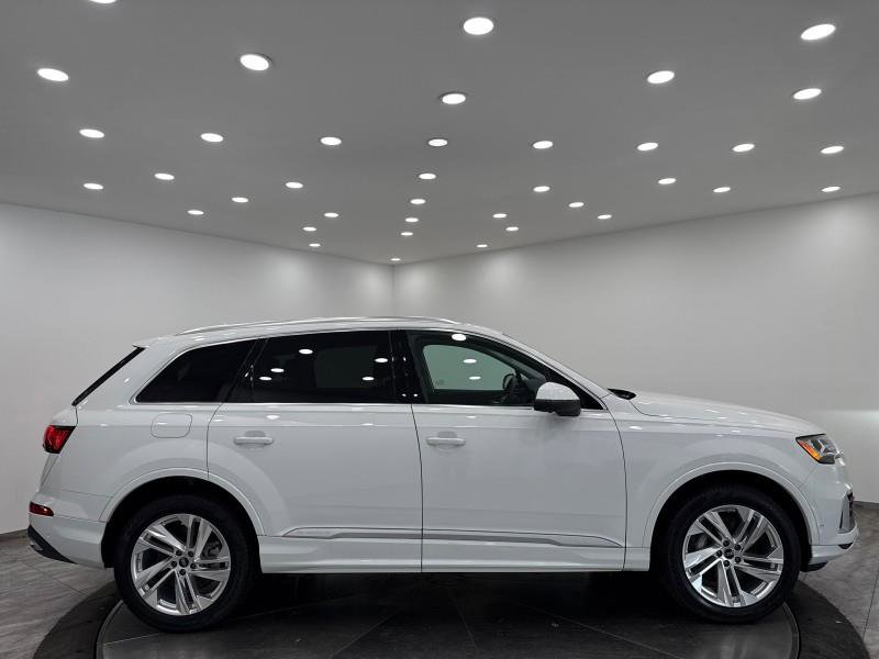 Used 2023 Audi Q7 3.0T Premium Plus image 8