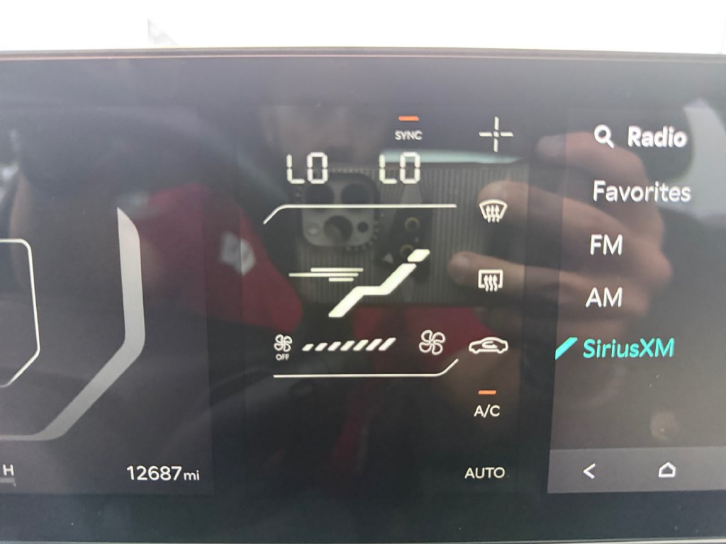Used 2025 Kia K4 EX FWD image 30