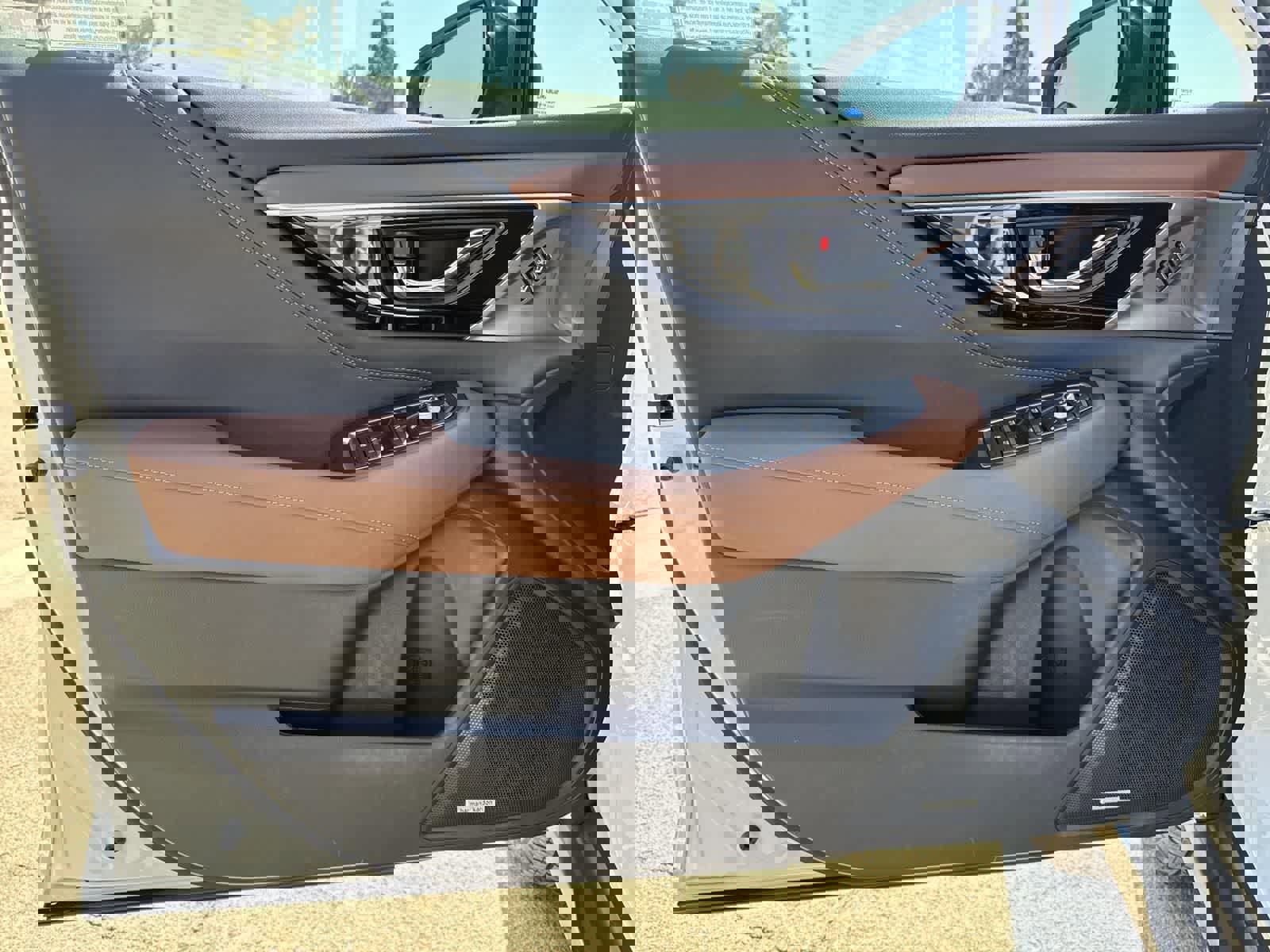 Used 2025 Subaru Outback Touring XT image 20