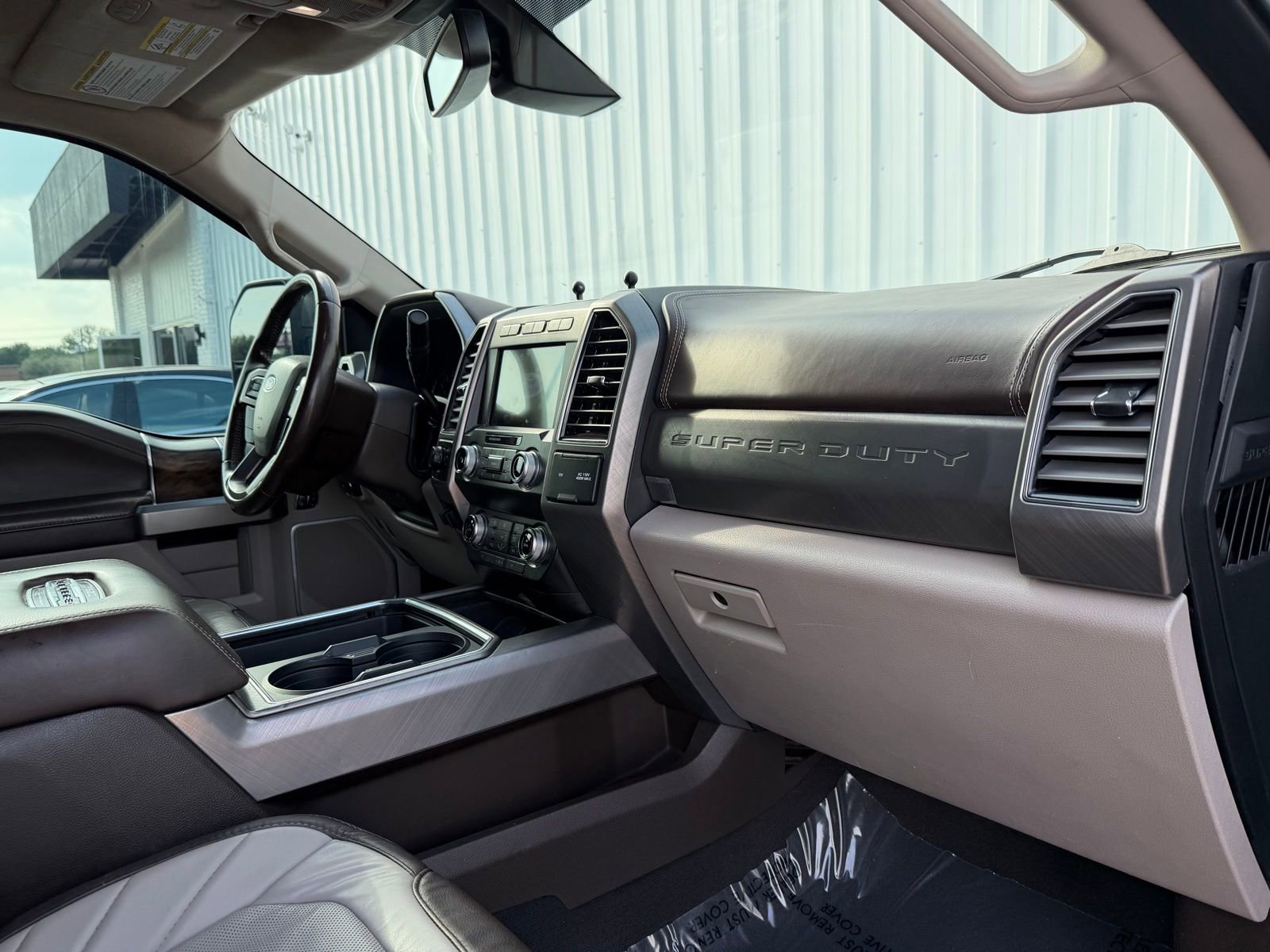 Used 2019 Ford F250 Limited w/ FX4 Off-Road Package AWD/4WD image 17