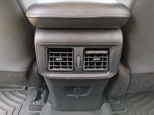 Used 2022 Toyota RAV4 LE FWD image 17