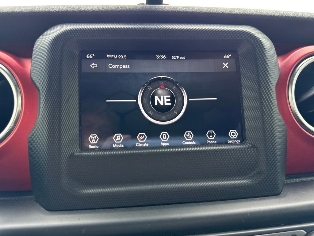 Certified 2020 Jeep Gladiator Rubicon w/ LED Lighting Group image 28