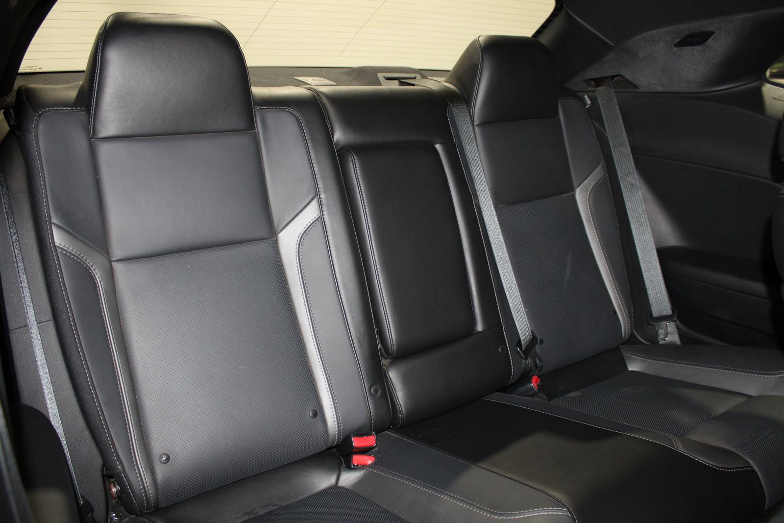 Used 2016 Dodge Challenger SXT Plus image 36