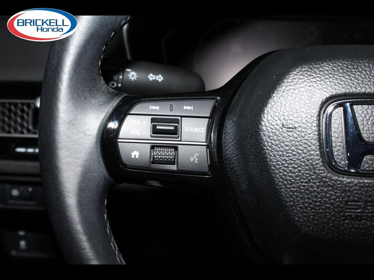 Used 2024 Honda Civic EX-L image 32
