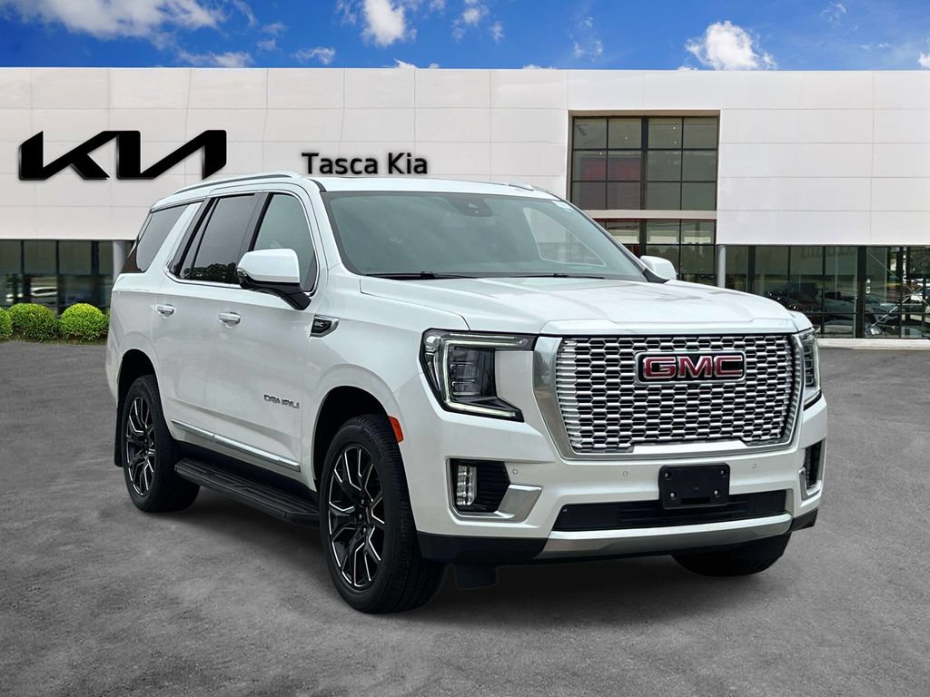 Used 2024 GMC Yukon Denali w/ Max Trailering Package
