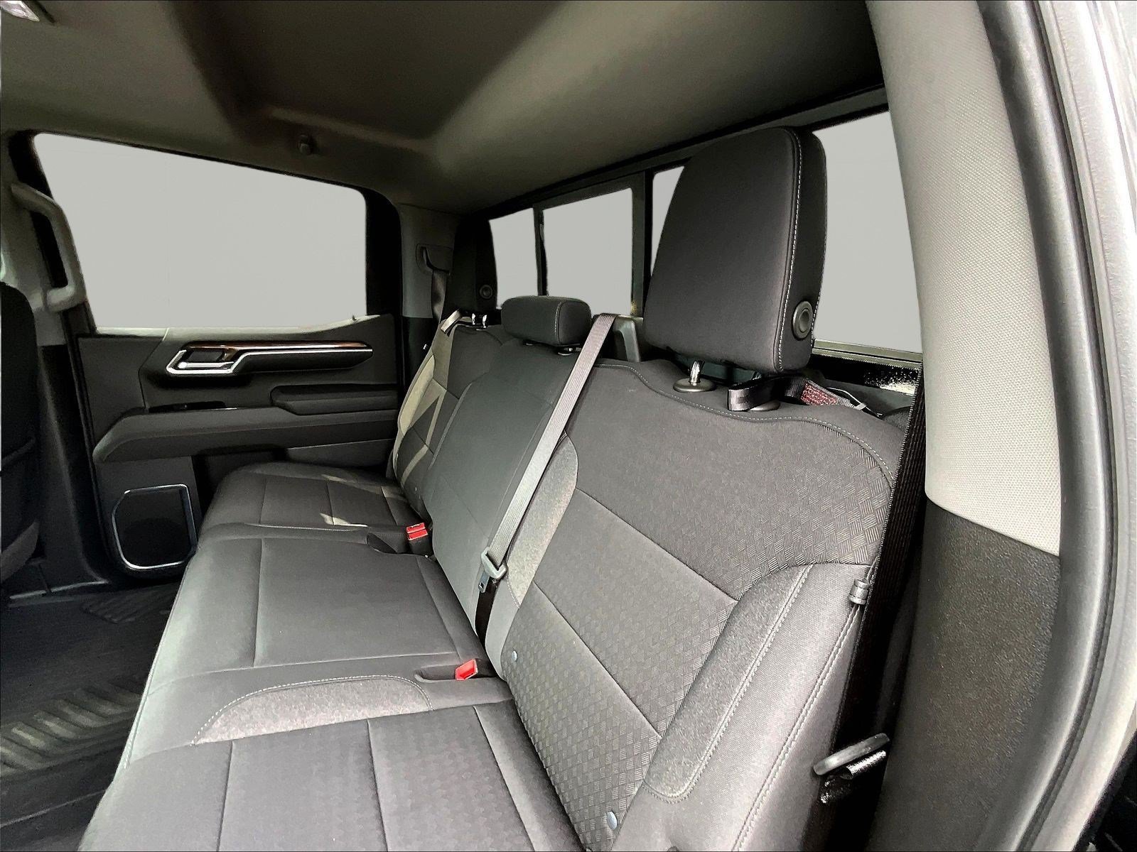 Used 2025 Chevrolet Silverado 1500 RST w/ Convenience Package II AWD/4WD image 22