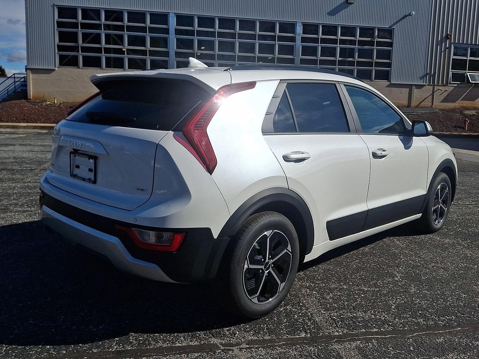 New 2025 Kia Niro EX w/ EX Cold Weather Package image 8