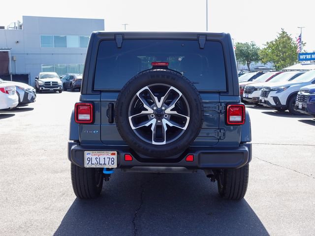 Used 2024 Jeep Wrangler Unlimited image 7