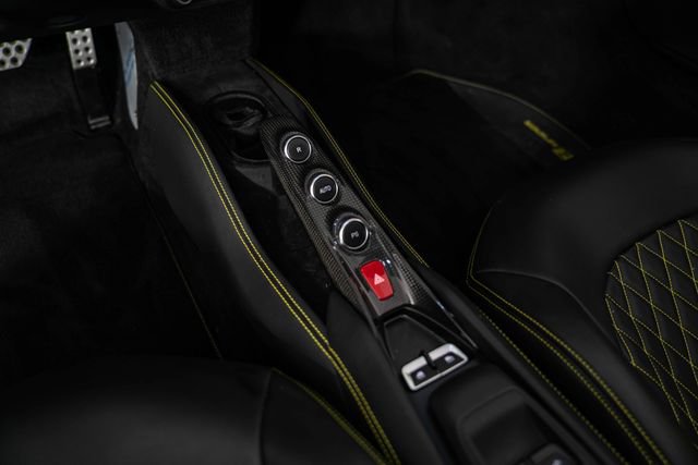 Used 2023 Ferrari F8 Tributo RWD image 21