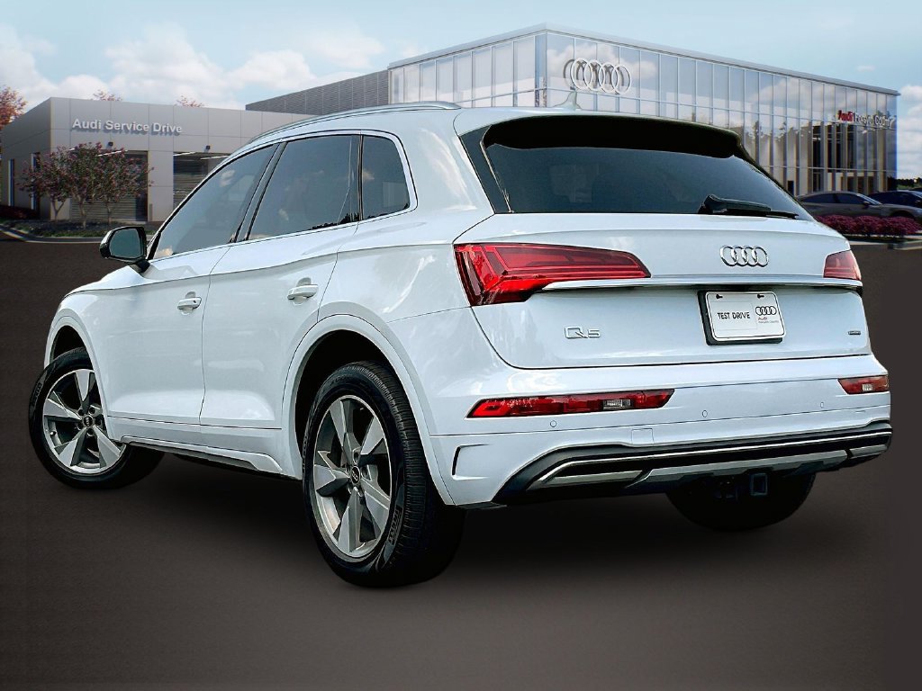 Used 2023 Audi Q5 2.0T Premium Plus w/ Premium Plus Package AWD/4WD image 5