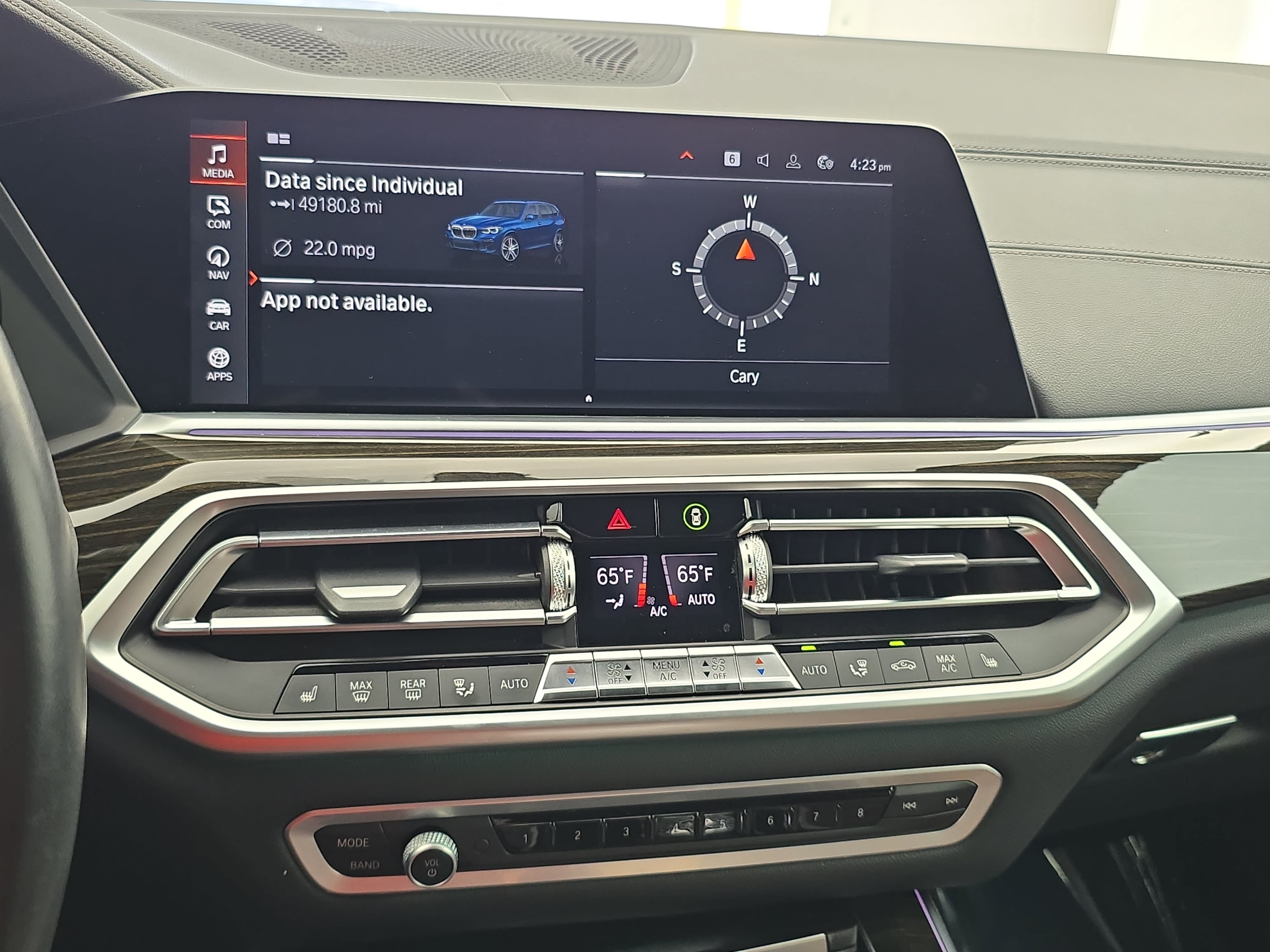 Used 2021 BMW X5 xDrive40i w/ M Sport Package AWD/4WD image 20