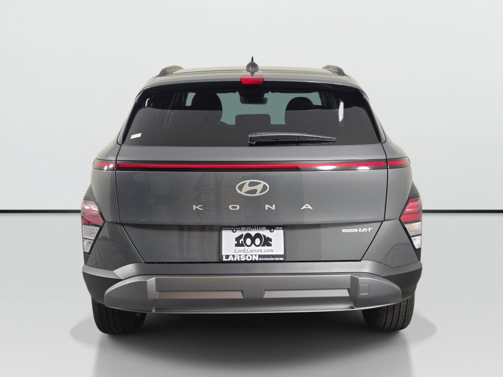 Used 2026 Hyundai Kona SEL Premium AWD/4WD image 4