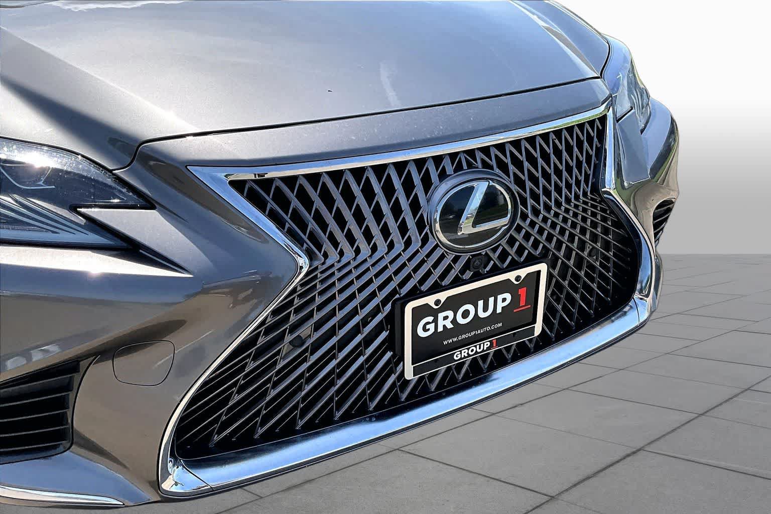 Used 2020 Lexus LS 500 w/ Interior Upgrade Package RWD image 28