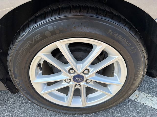 Used 2016 Ford Focus SE image 19