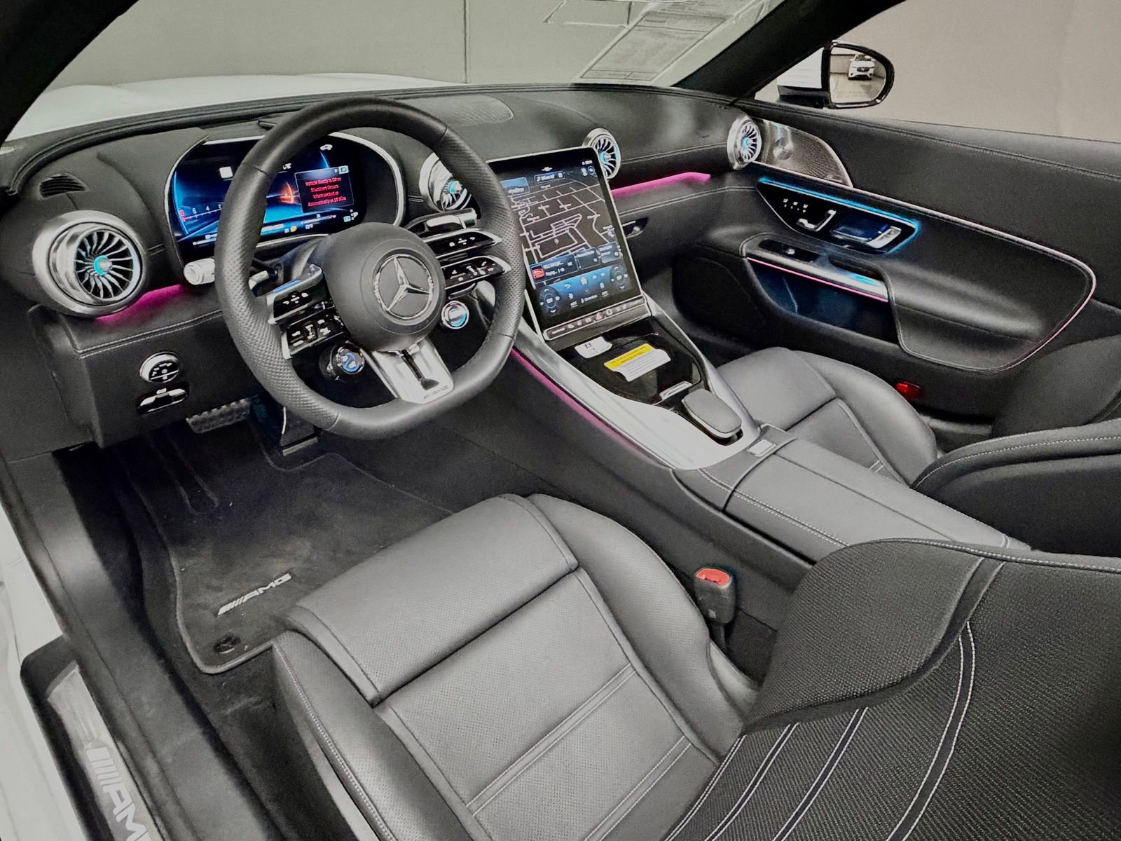 Used 2024 Mercedes-Benz SL 55 AMG 4MATIC image 22