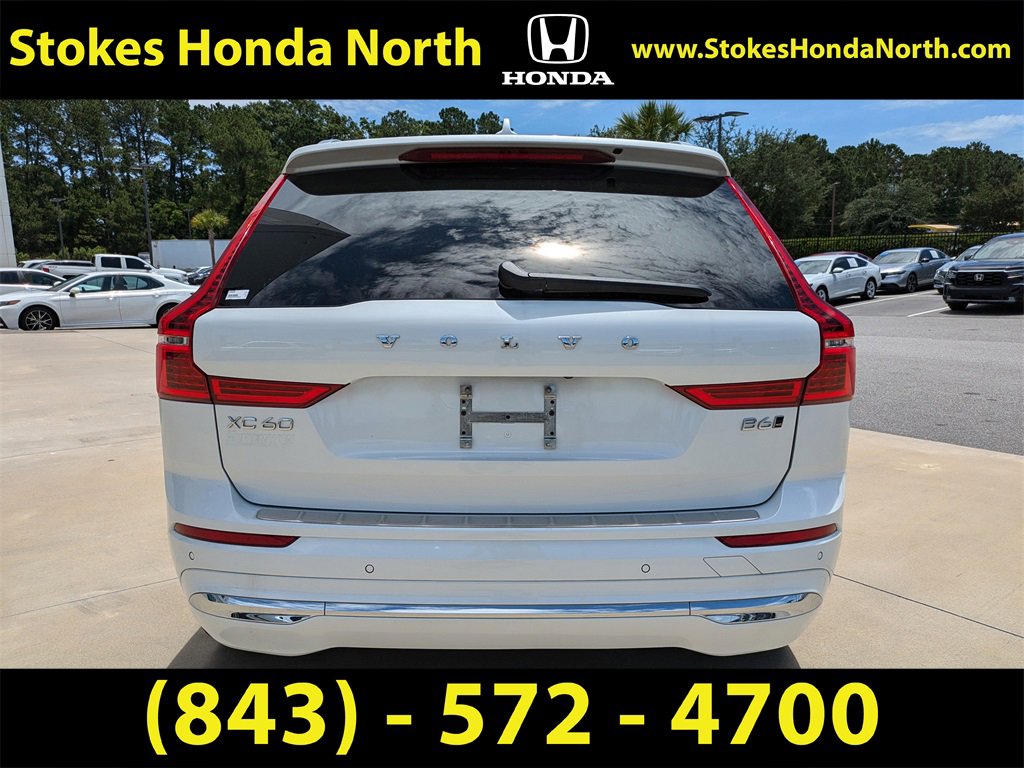 Used 2023 Volvo XC60 B6 Ultimate w/ Protection Package Premier image 5