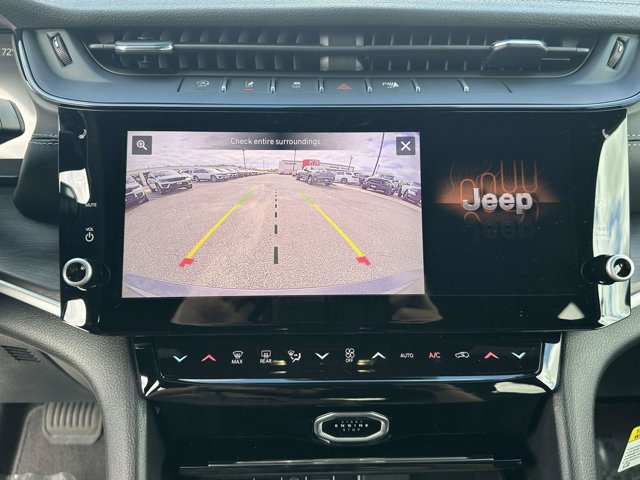 New 2026 Jeep Grand Cherokee Altitude AWD/4WD image 12