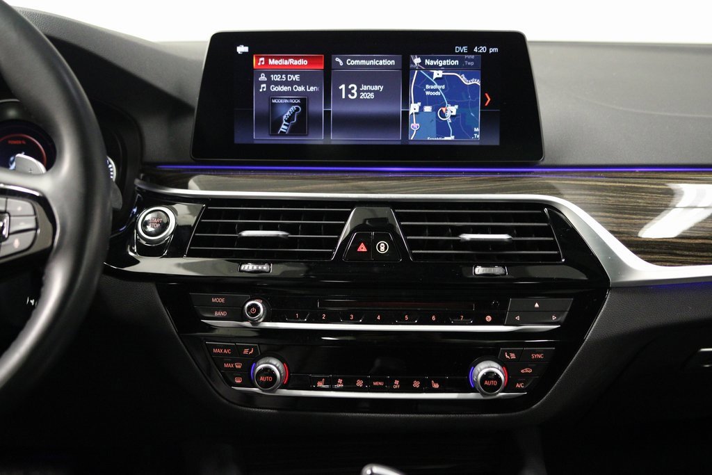 Used 2019 BMW 530e xDrive image 13