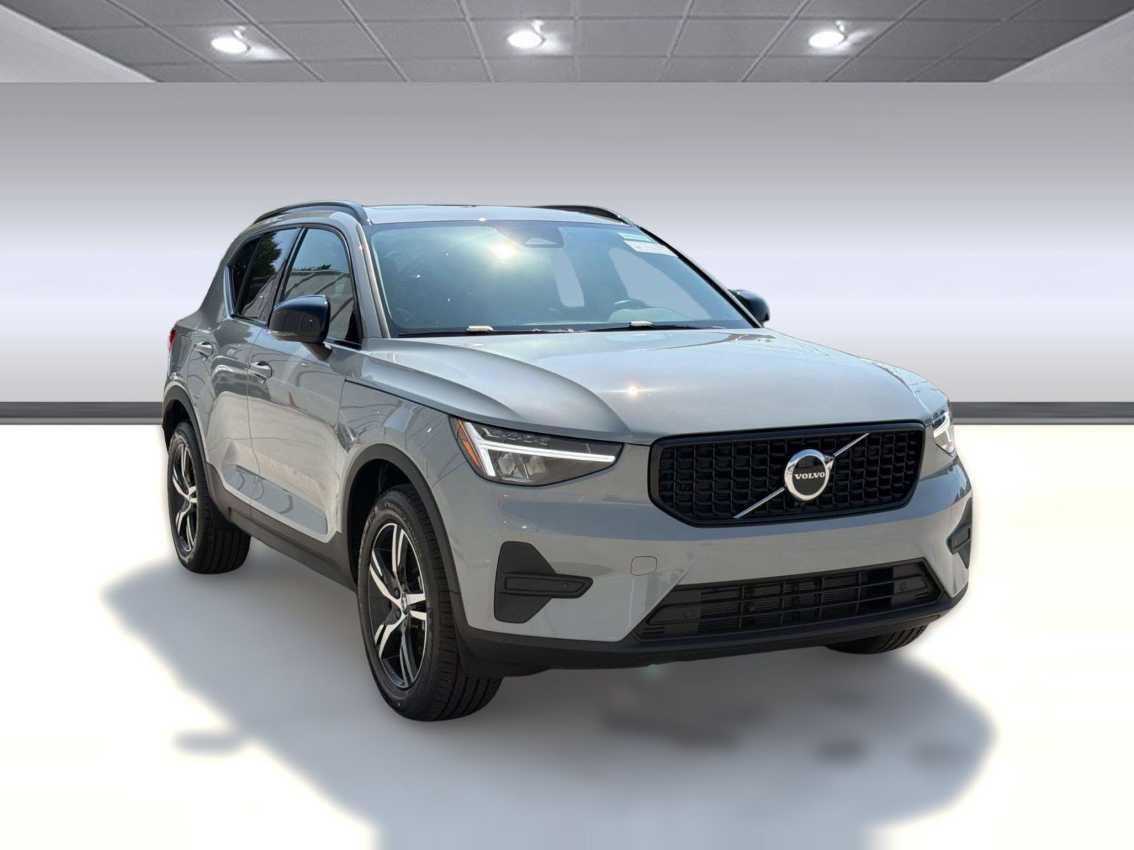 New 2026 Volvo XC40 B5 Core w/ Climate Package AWD/4WD image 7