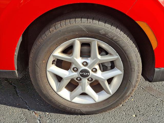 Used 2022 Kia Soul LX w/ Technology Package FWD image 18