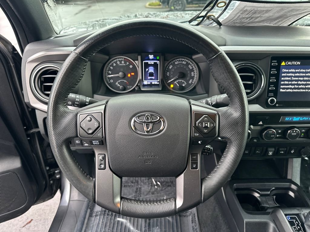 Used 2022 Toyota Tacoma TRD Off-Road image 18