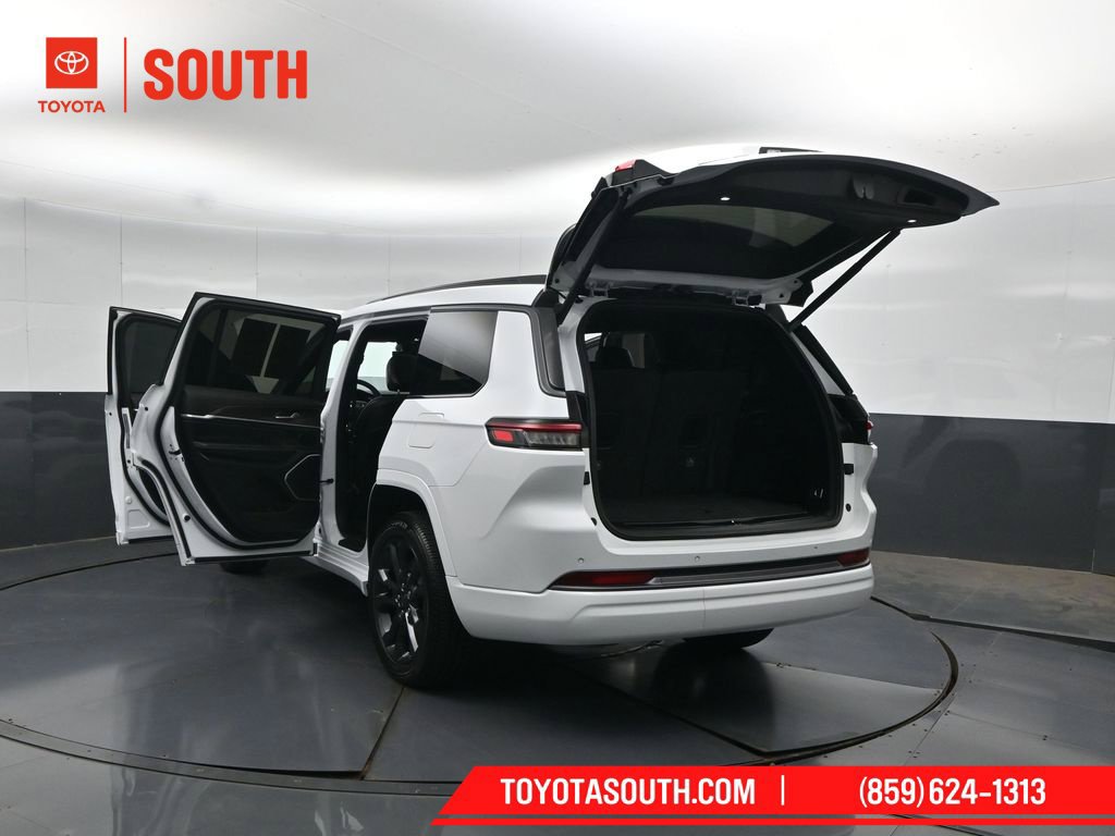 Used 2026 Jeep Grand Cherokee L Limited AWD/4WD image 61