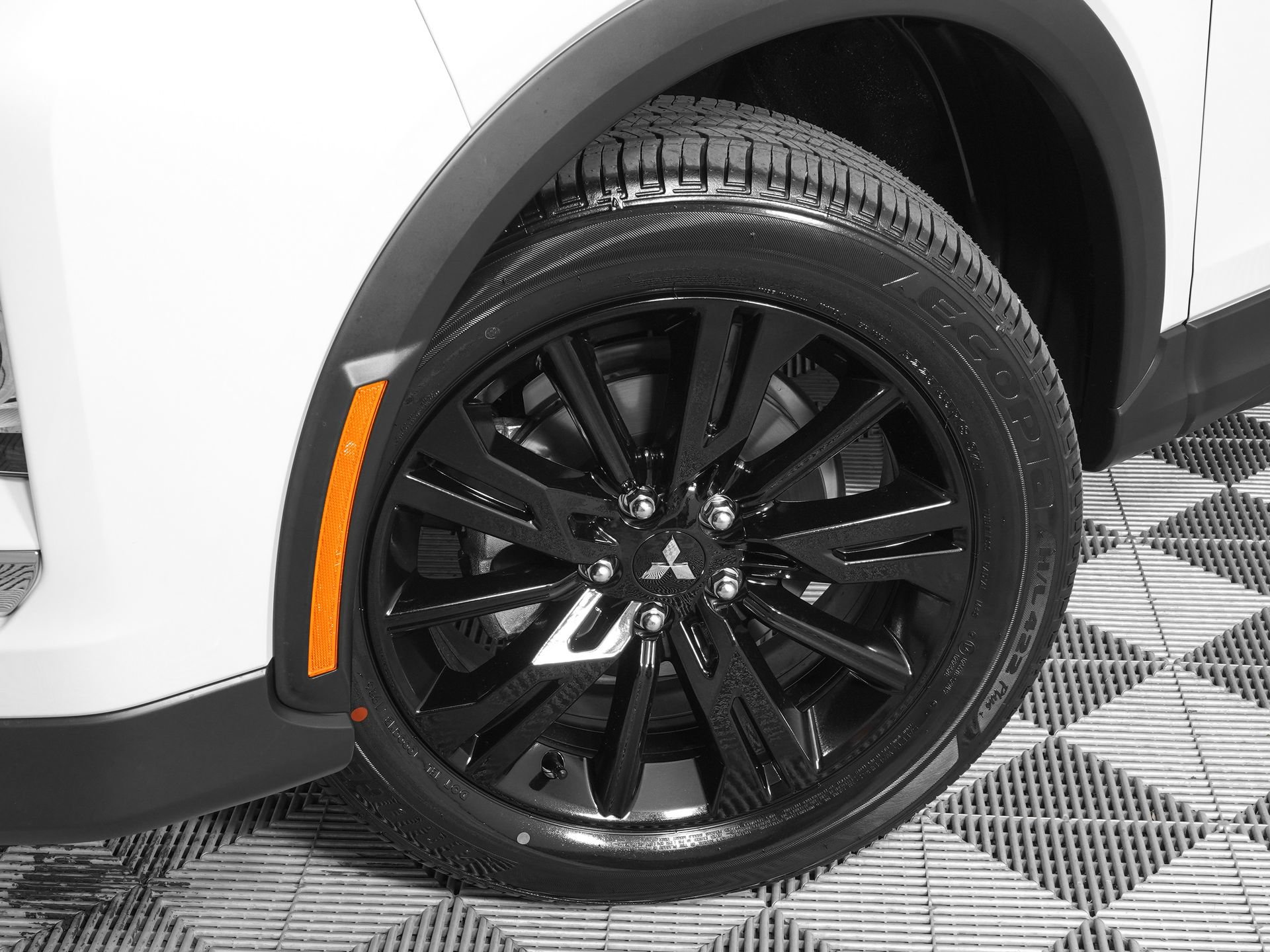 New 2026 Mitsubishi Eclipse Cross LE AWD/4WD image 20