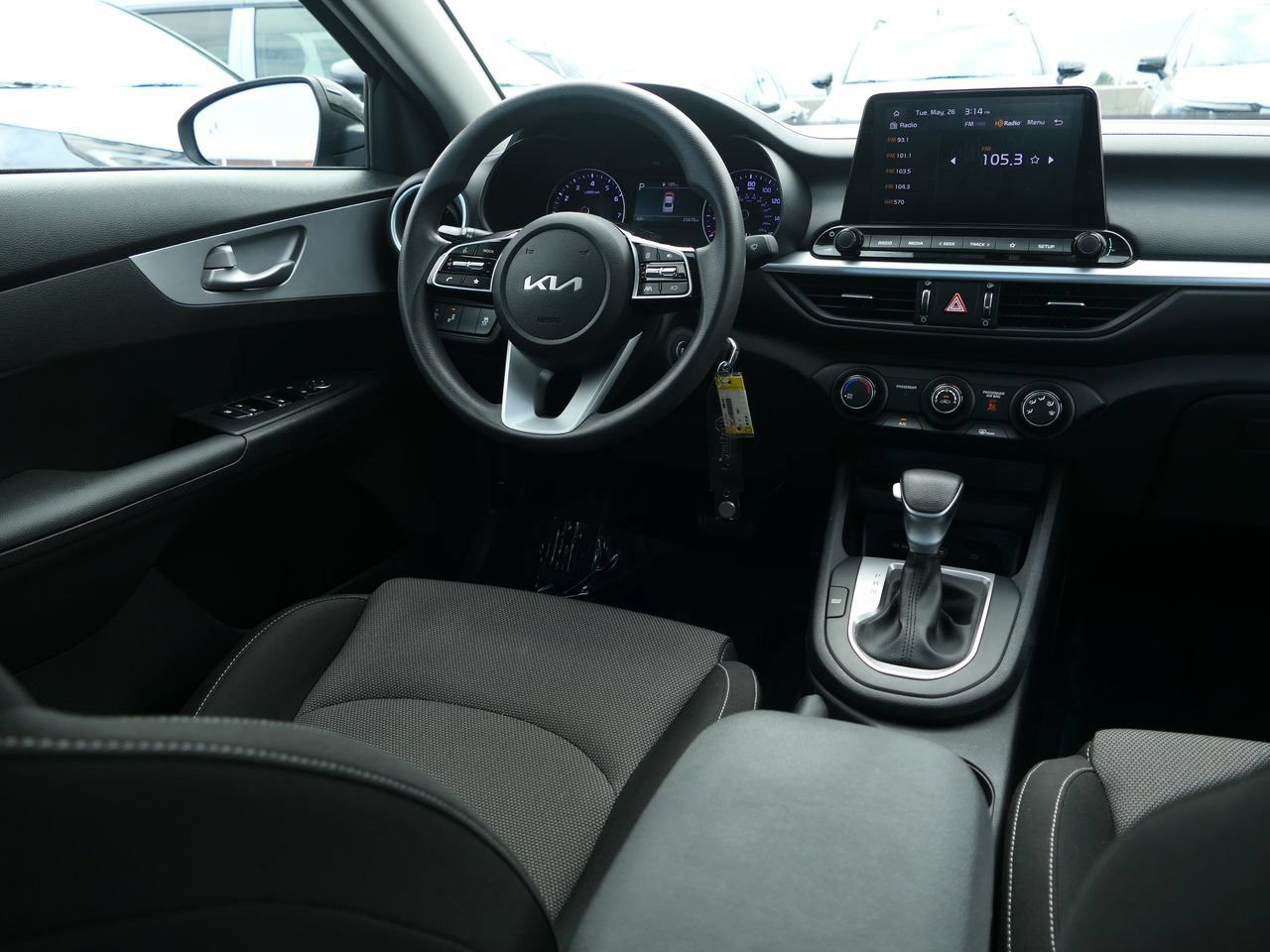 Used 2024 Kia Forte LXS w/ LXS Technology Package FWD image 22