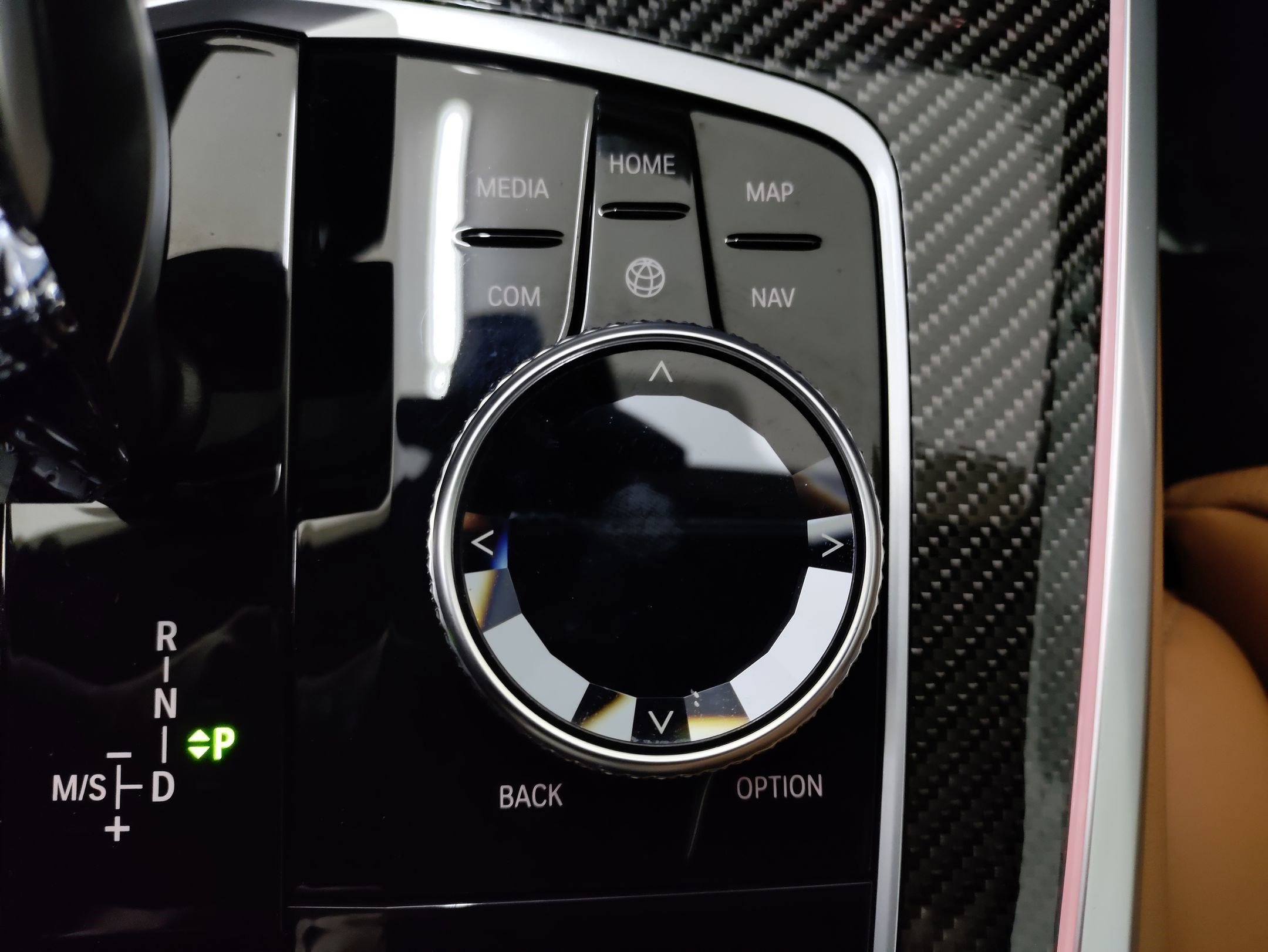 Certified 2023 BMW X5 M50i w/ Executive Package image 28