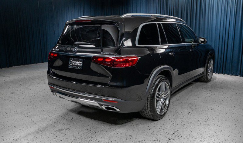 New 2026 Mercedes-Benz GLS 450 4MATIC image 5