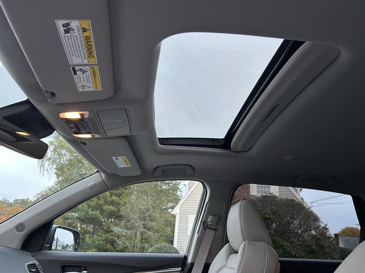 Used 2018 Acura MDX SH-AWD w/ Technology Package image 19