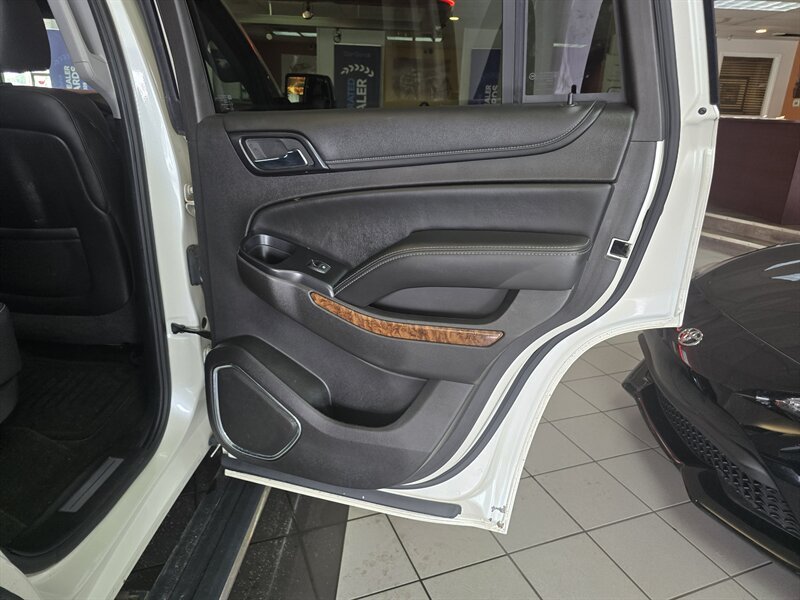 Used 2015 Chevrolet Tahoe LTZ AWD/4WD image 18