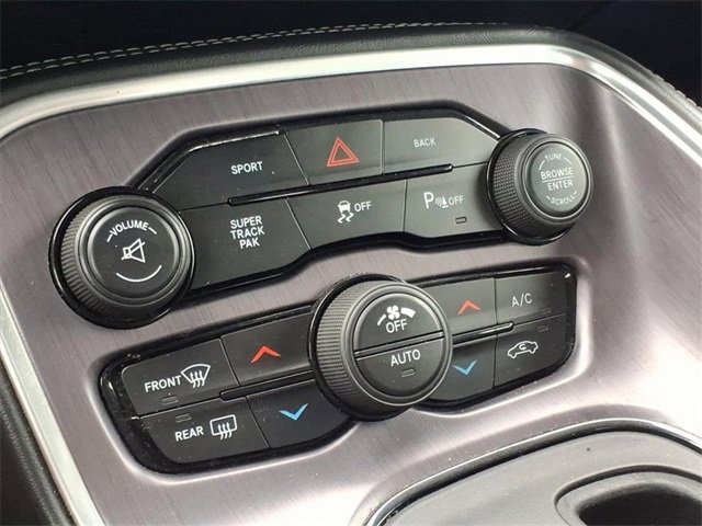 Used 2015 Dodge Challenger SXT w/ Sound Group image 15
