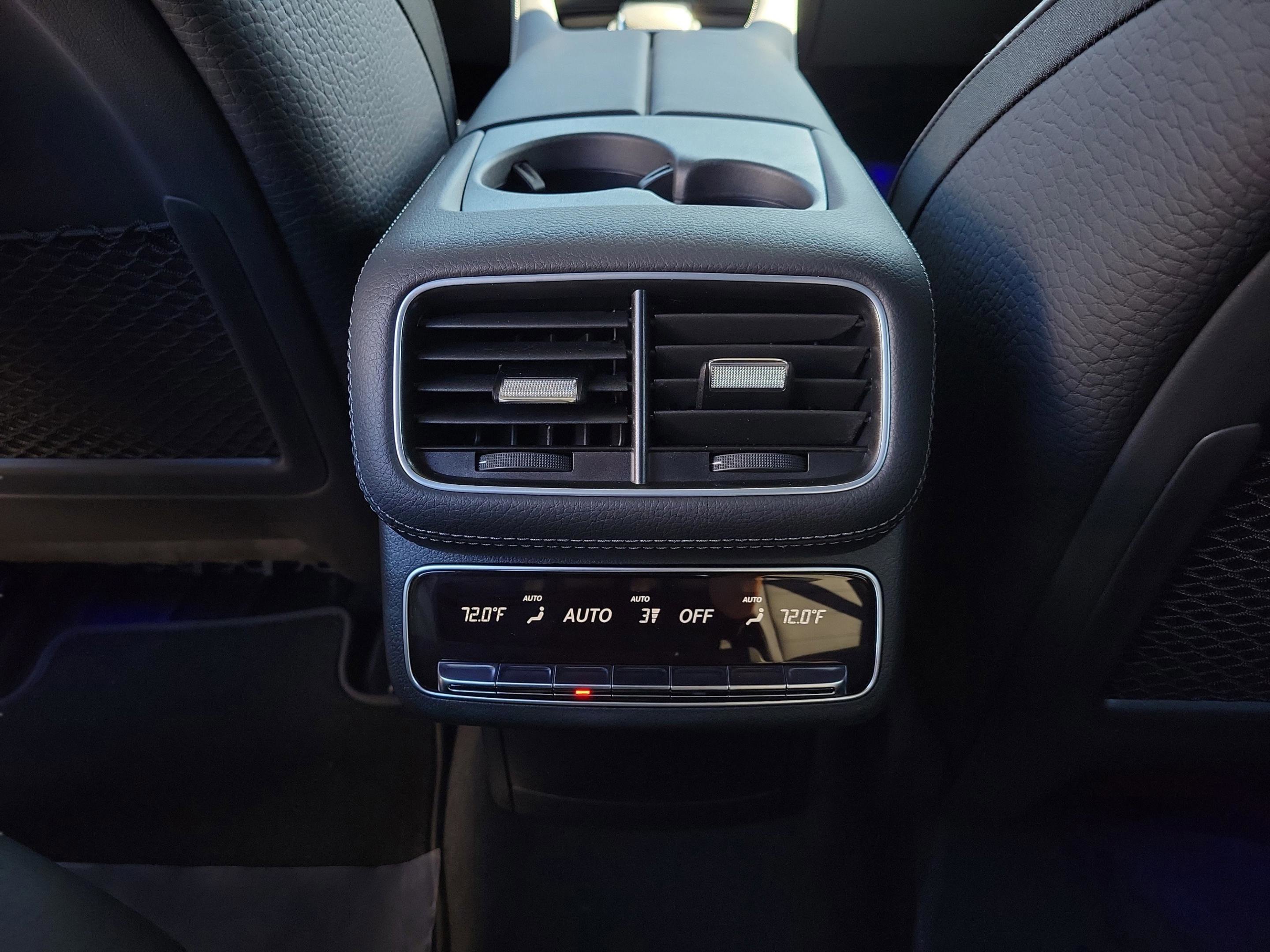 New 2026 Mercedes-Benz GLS 580 4MATIC image 12