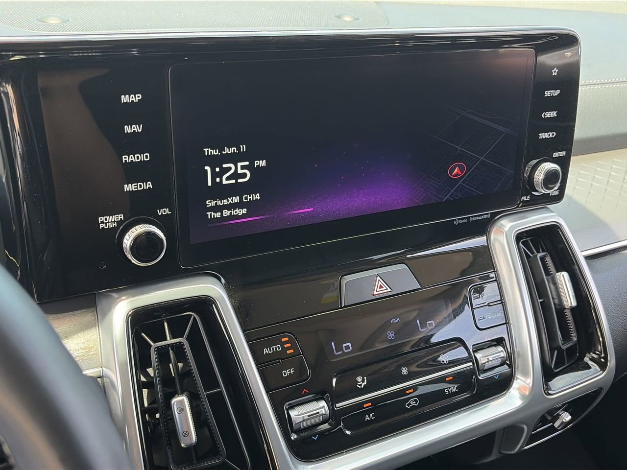 Used 2023 Kia Sorento SX FWD image 24