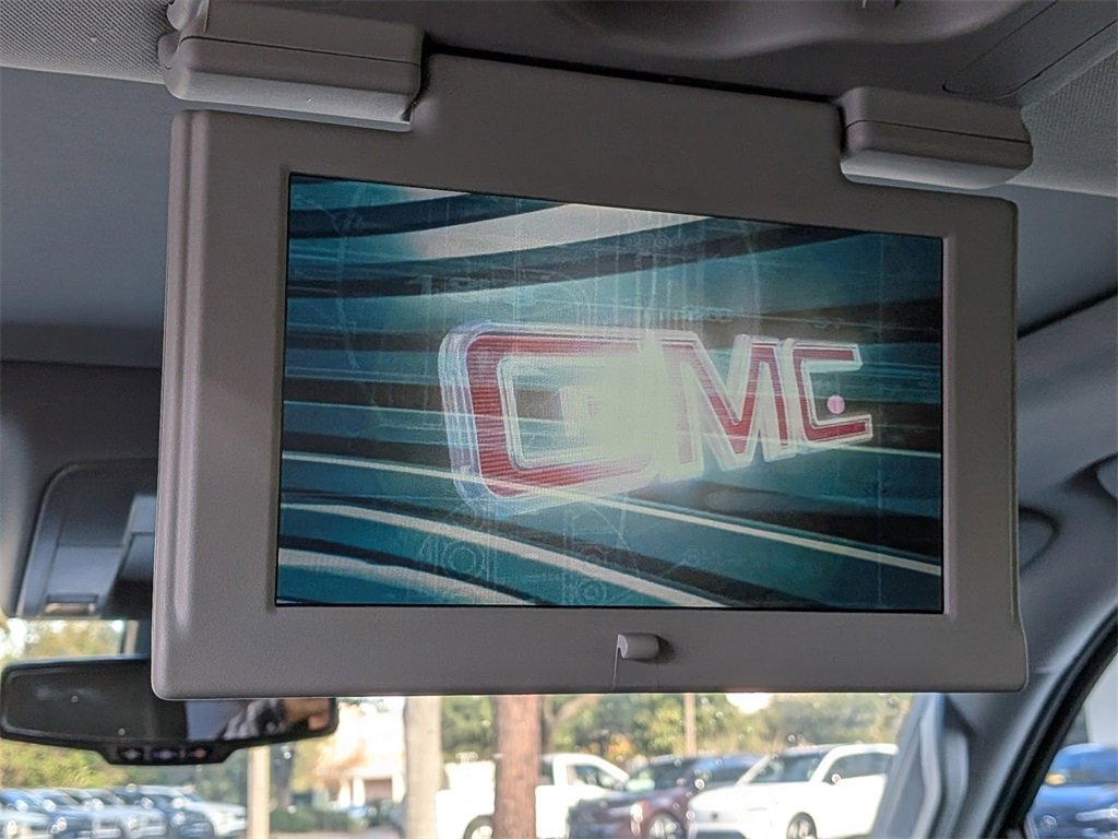 Used 2017 GMC Yukon XL SLT w/ Open Road Package image 21