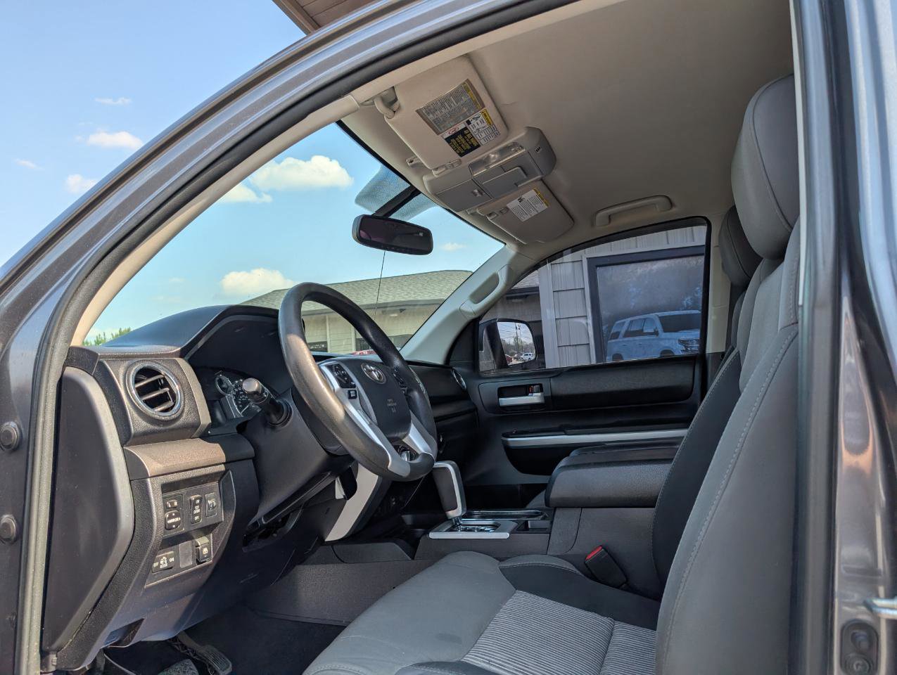 Used 2015 Toyota Tundra SR5 w/ TRD Off Road Package image 15