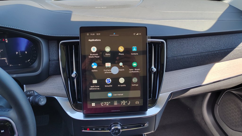 New 2026 Volvo XC90 B6 Plus w/ Protection Package Premier AWD/4WD image 18