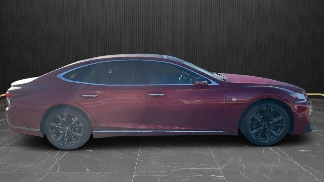 Used 2018 Lexus LS 500 F Sport w/ Accessory Package (Z2) RWD image 7